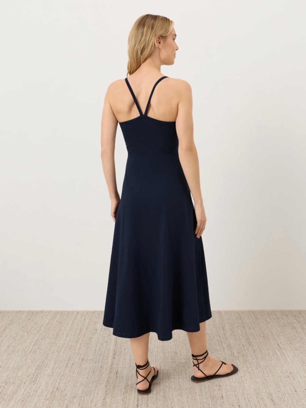 Pact Organic Fit & Flare Midi Dress. Small (short) Navy. Fits between S/XS imo. - Picture 3 of 7